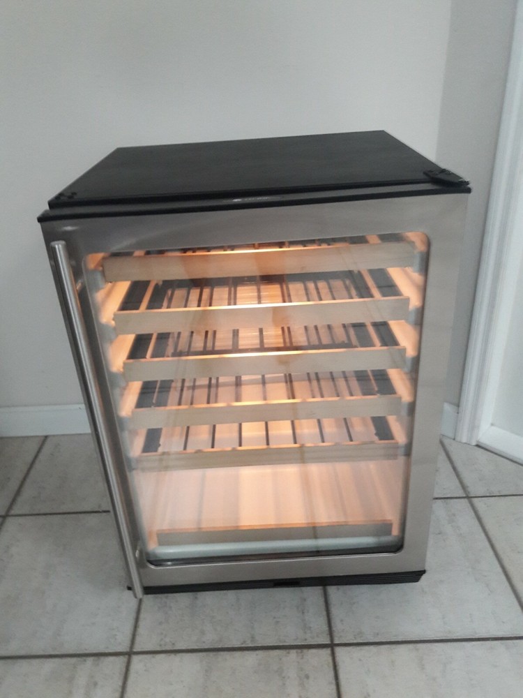 ULINE U-1075WCS-00 WINE COOLER