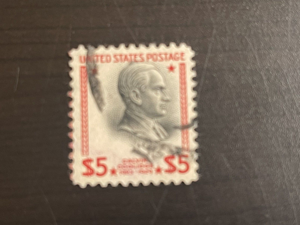 ERROR SCOTT#834 , $5 STAMP USED HEAD  TOUCHING TOP VERY UNIQUE STAMP