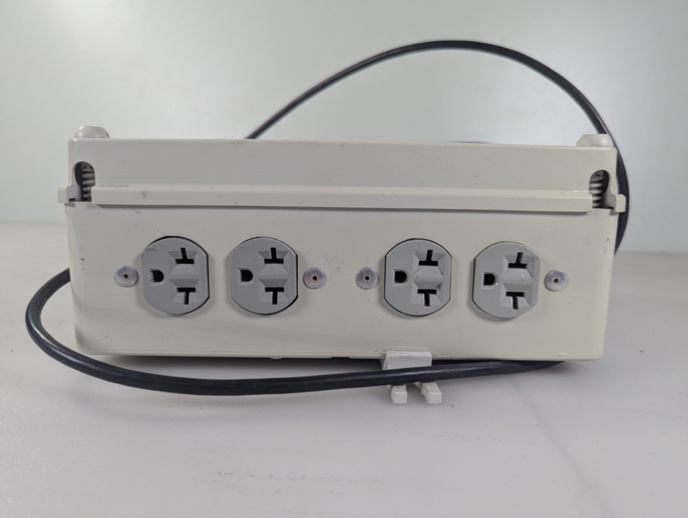 MLC-8X Master Lighting Controller 120/240 Volt 50 Amp