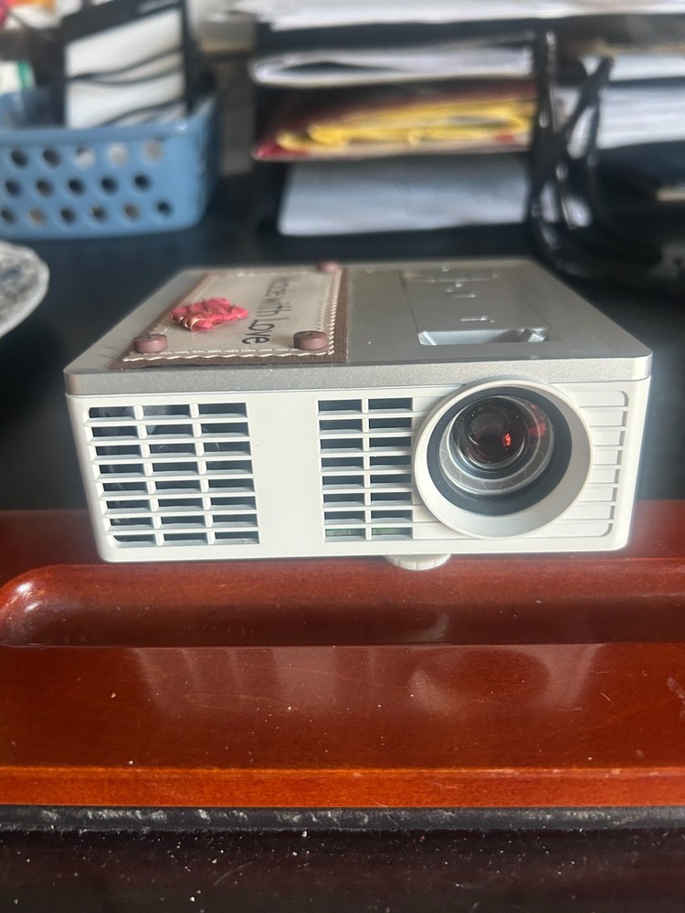 3M MP410 Mobile DLP LED Projector