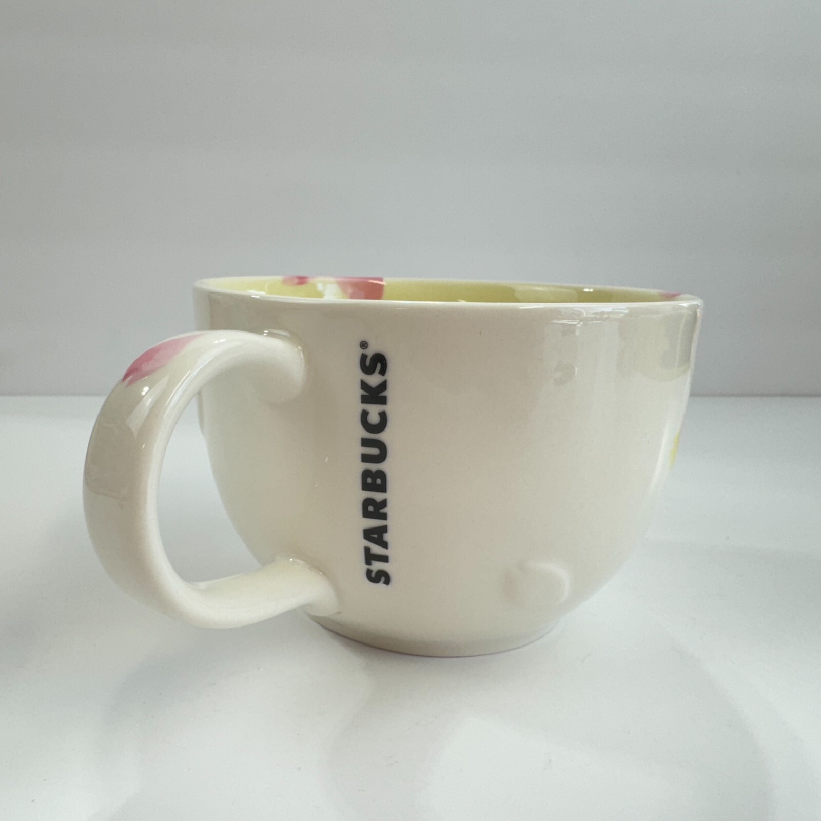 Starbucks Coffee Mug 2015 Sakura Pink Cherry Blossoms 12 oz Limited