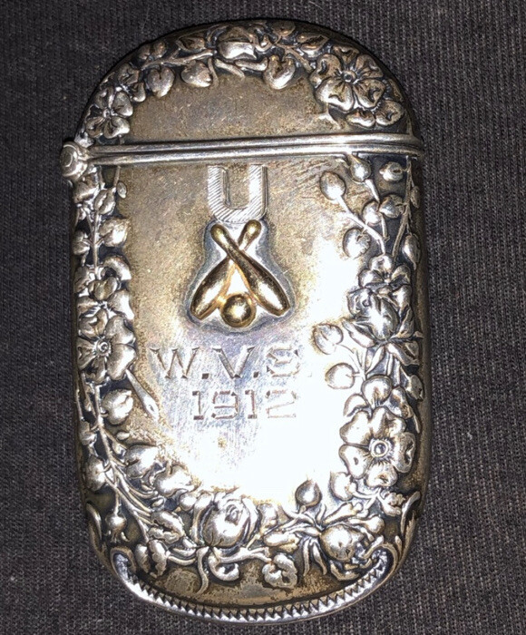Sterling silver Match case with wreath etching Vintage