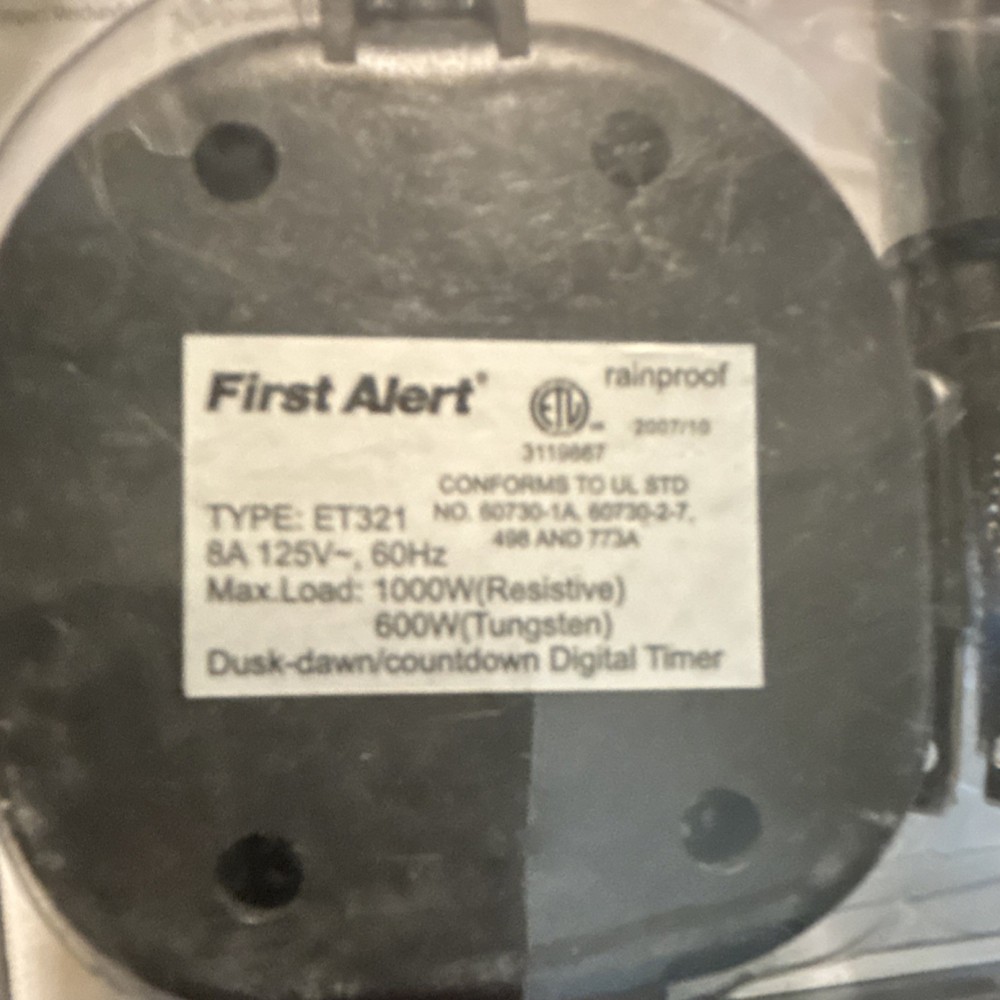 First Alert Outdoor Digital Countdown Timer ET321, Weatherproof, 3 Prong Plug