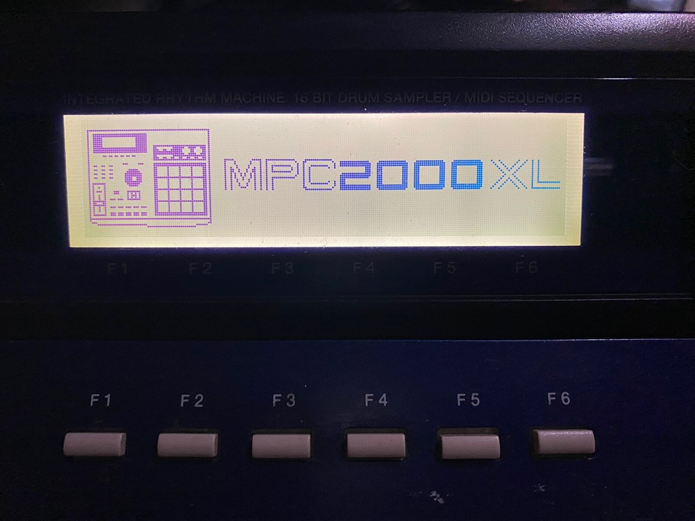 Akai MPC 2000XL MIDI Production Center Sampler Sequencer Drum Machine Blue