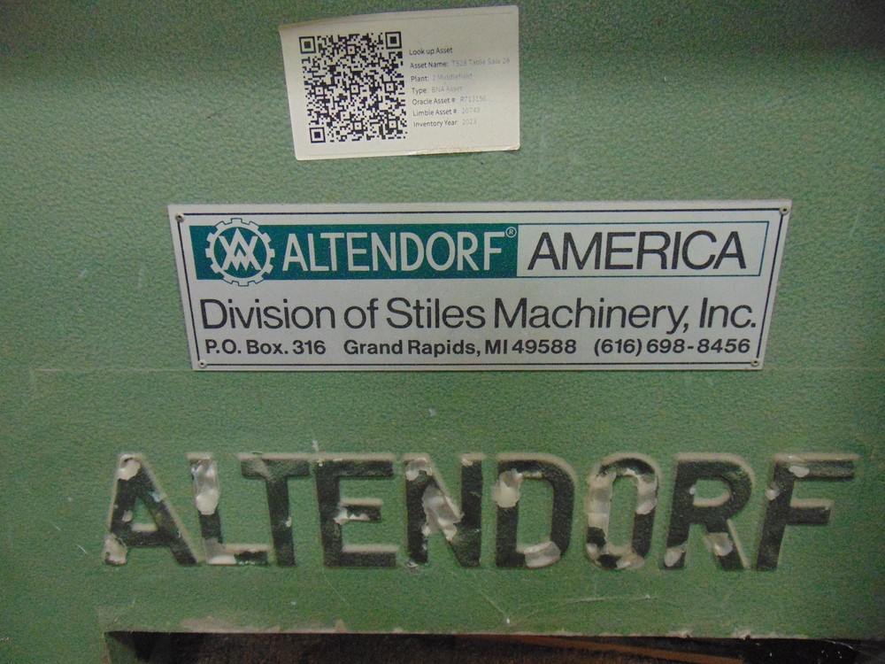 Panel Saw - 77" x 73" x 39"