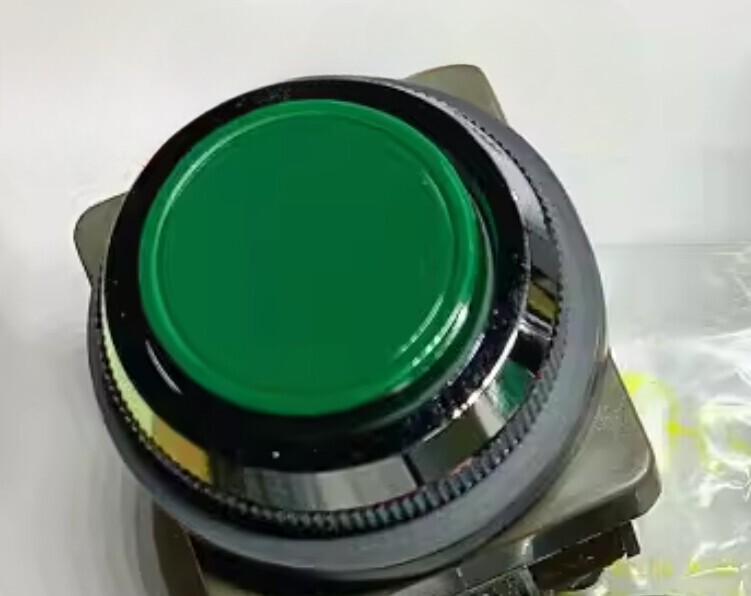 1pcs IDEC push button switch ABN110G 1NO 30mm green