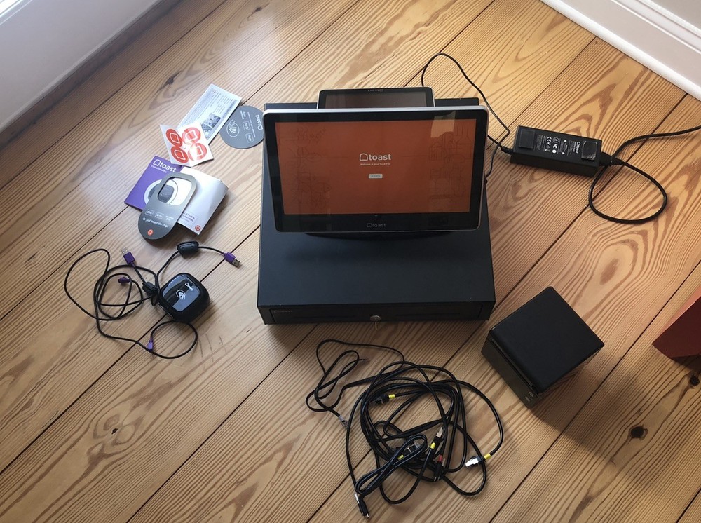 Complete Toast System - Toast Flex POS Screen Dual Display, Printer, Tap, Drawer