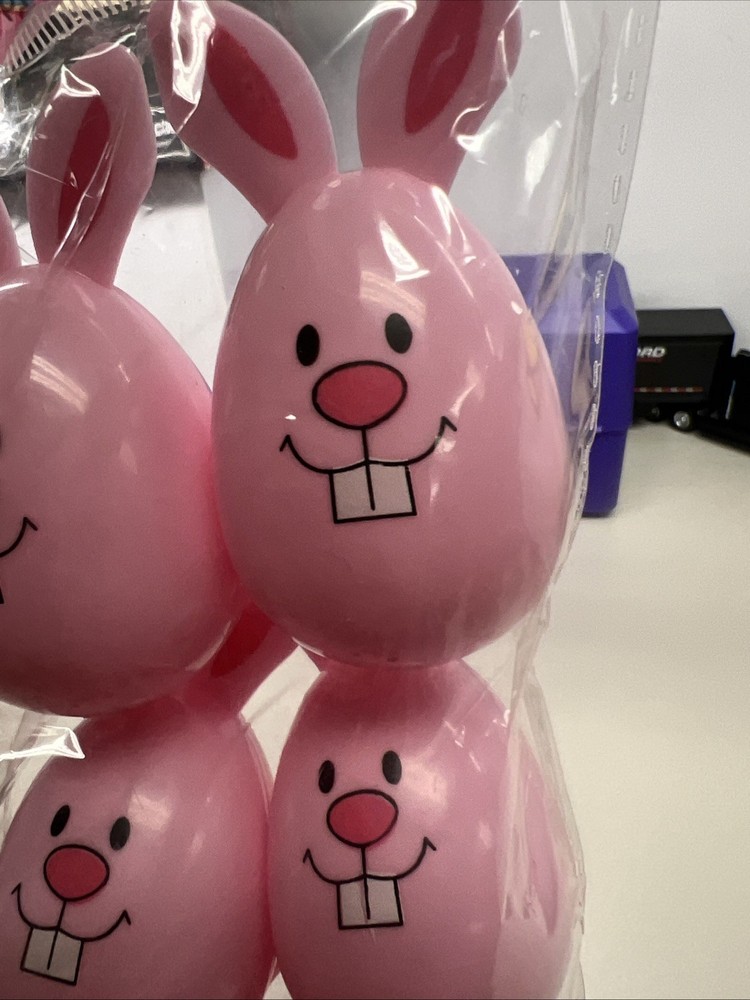 pink Easter Bunnies Eggs plastic 8 ct