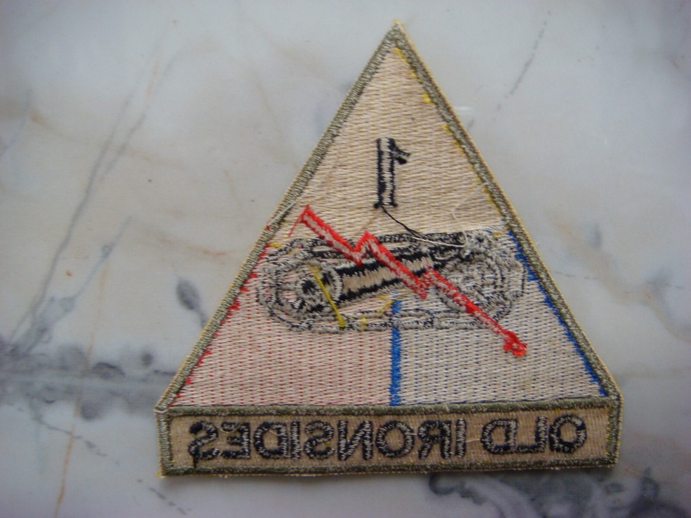 US ARMY 1st ARMORED DIVISION OLD IRONSIDES PATCH