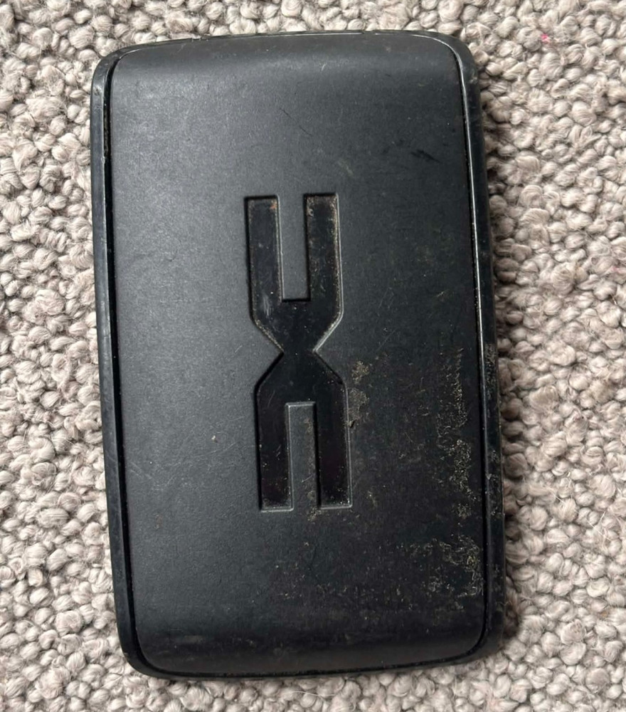 GENUINE DACIA 4 BUTTON REMOTE SMART CAR KEY FOB - TRACKED  DELIVERY