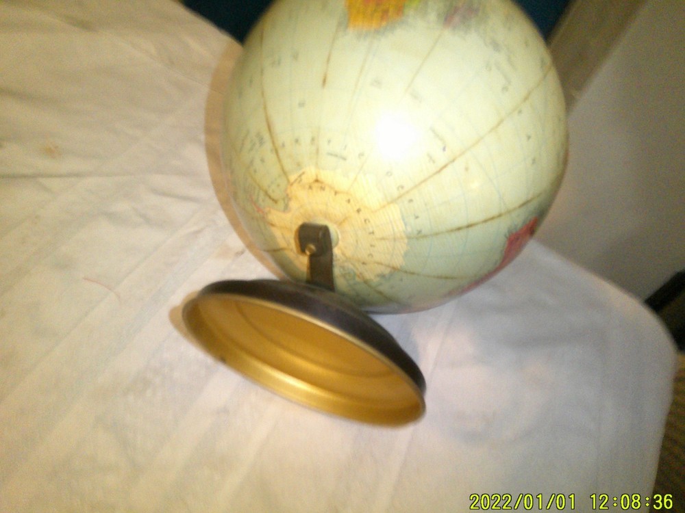 VINTAGE DESK TOP WORLD GLOBE