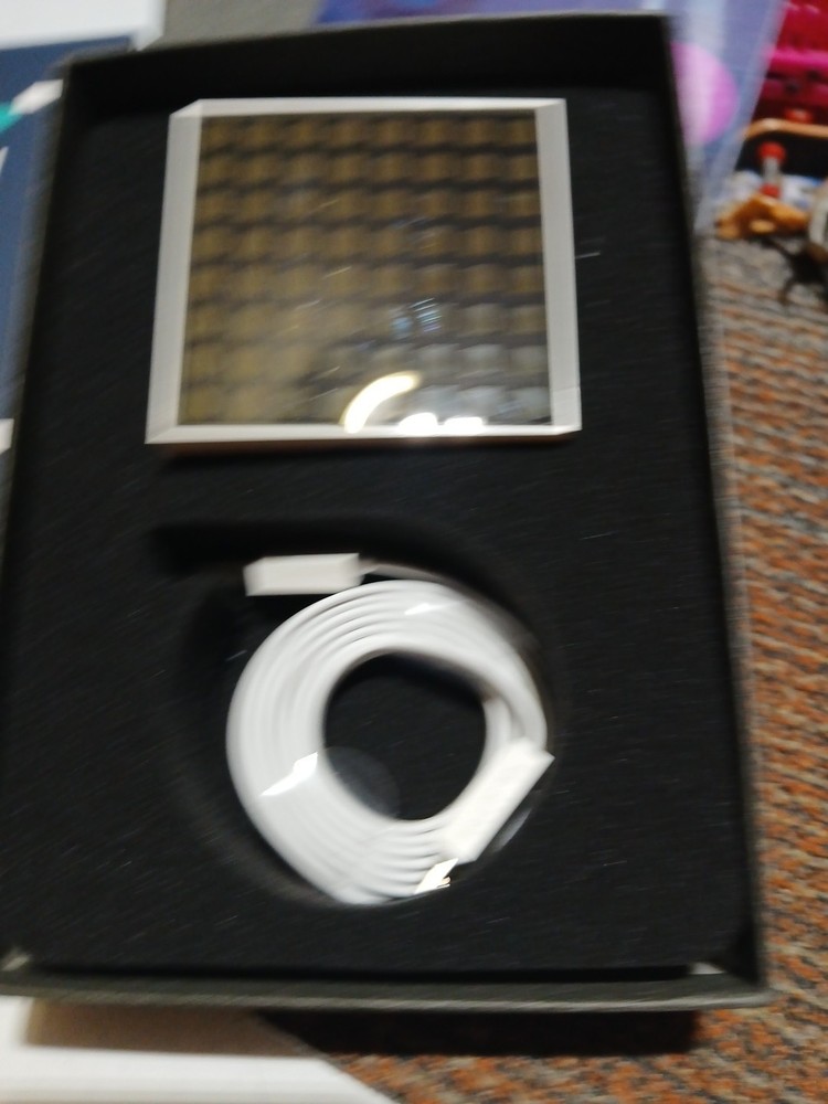 Oxygen WITTI Design - DOTTI Smart Pixel Light NEW OPEN BOX