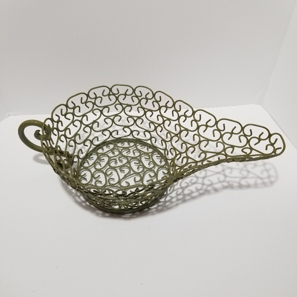 Unique Wire Basket kitchen Decor Gravy Boat Teapot Handle