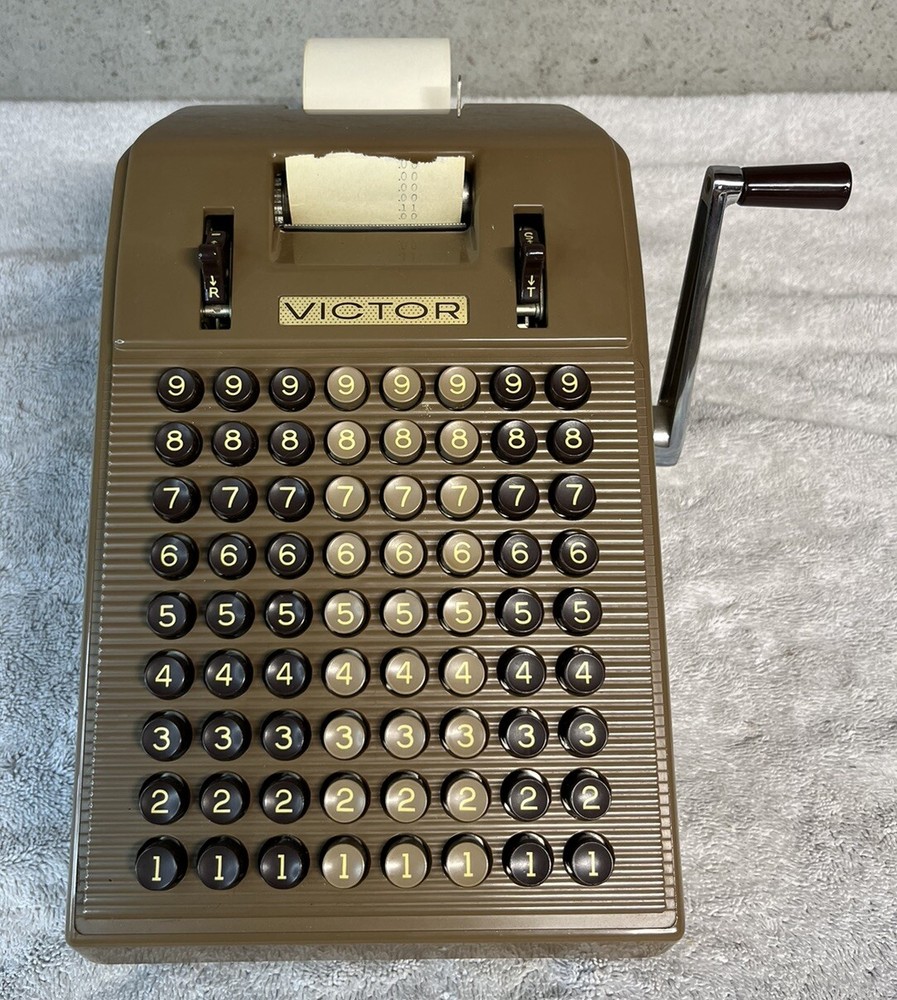Vintage Victor 8 Column Hand Crank Adding Machine - Working