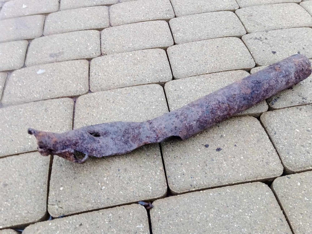 WW2; German army panzerfaust antitank gun; battle damaged;