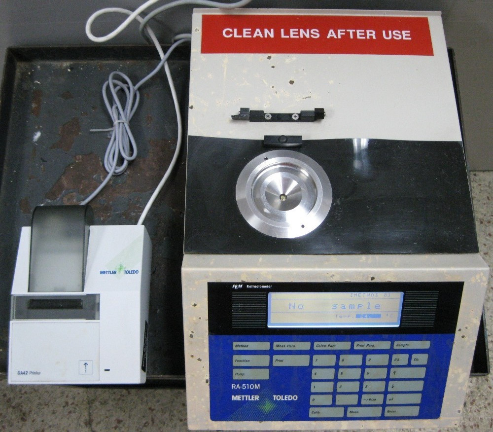 METTLER TOLEDO RA-510M REFRACTOMETER UDC36A13 AND PRINTER MISSING SAMPLE COVER