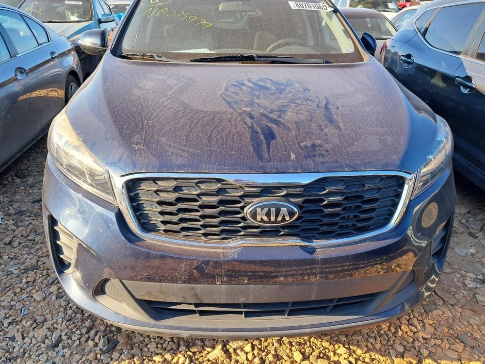 SORENTO 2019 Glove Box 4858111