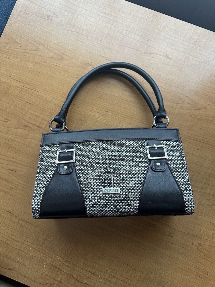 Miche Classic Black Base Bag Double Handles with 4 shells EUC