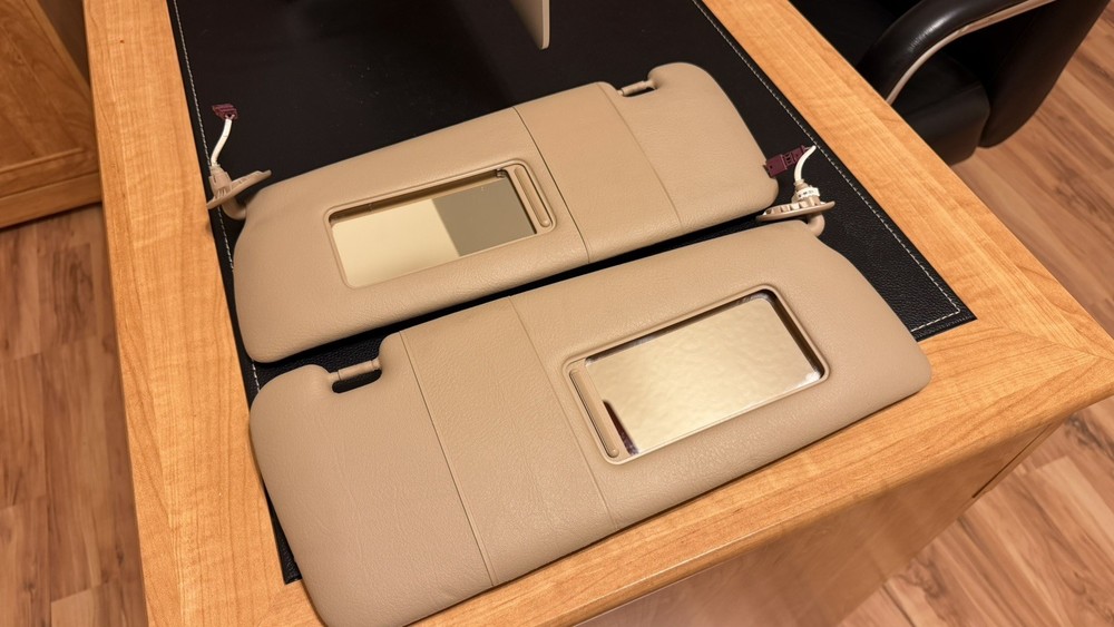 BMW E39 5 Series OEM Beige Sun Visor(Left & Right) Pristine Condition