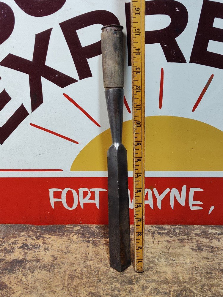Early James Swan 1" Socket Corner Chisel Timber Frame Shipwright Woodworking