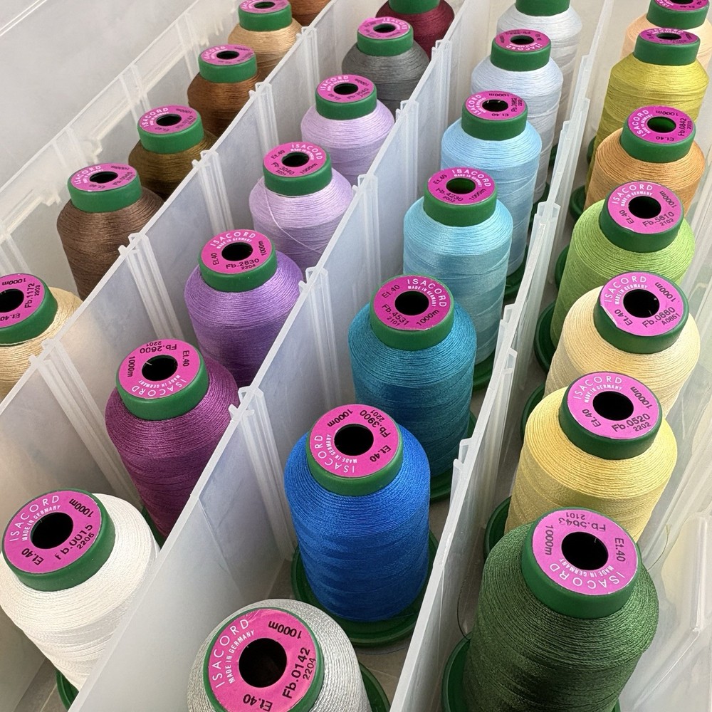 PICK YOUR COLOR! Isacord Polyester Machine Embroidery Thread 1000m 40wt Cone