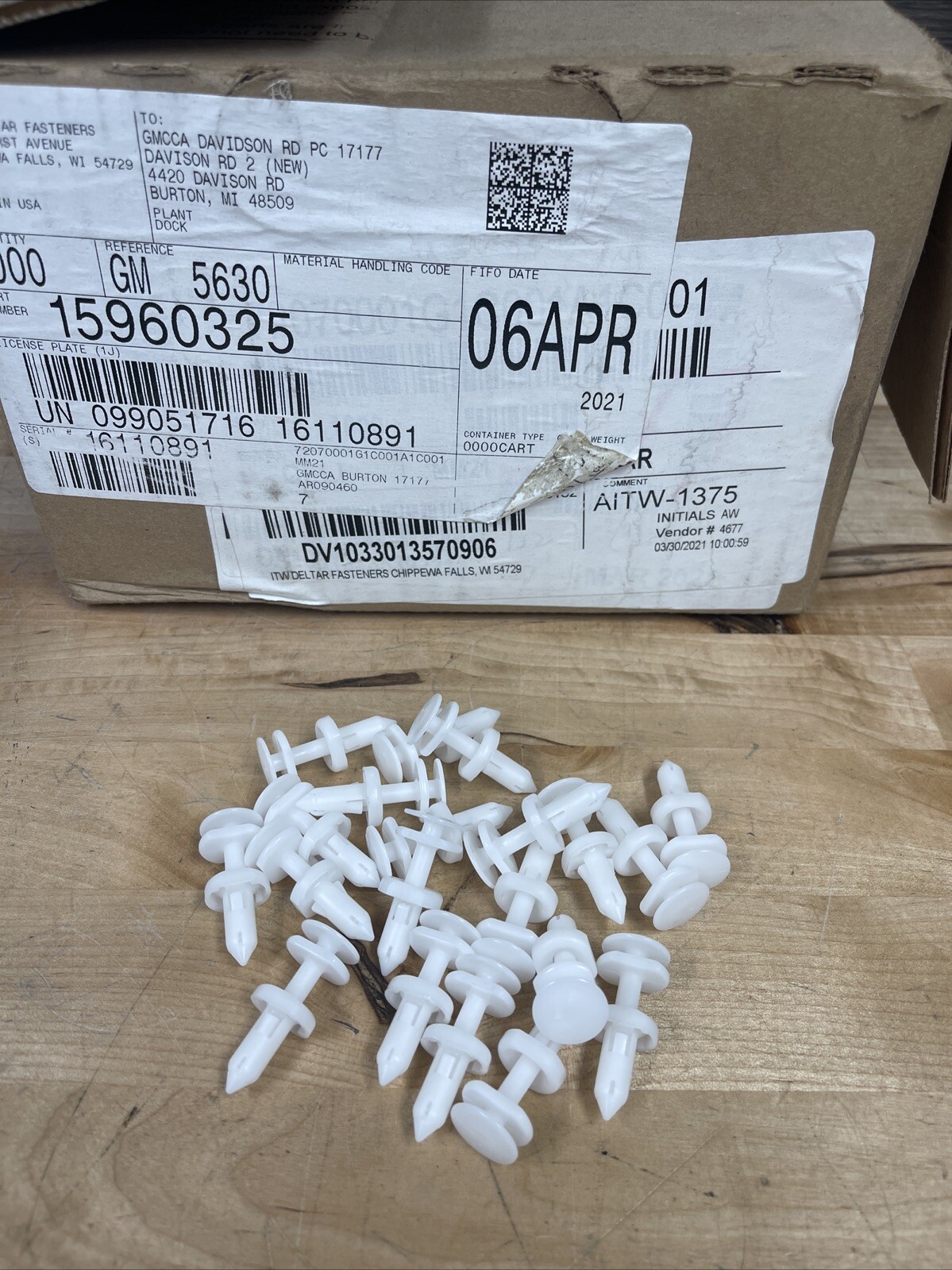 20 Pack OEM GM Multi-Purpose Retainer 15960325 Brand New