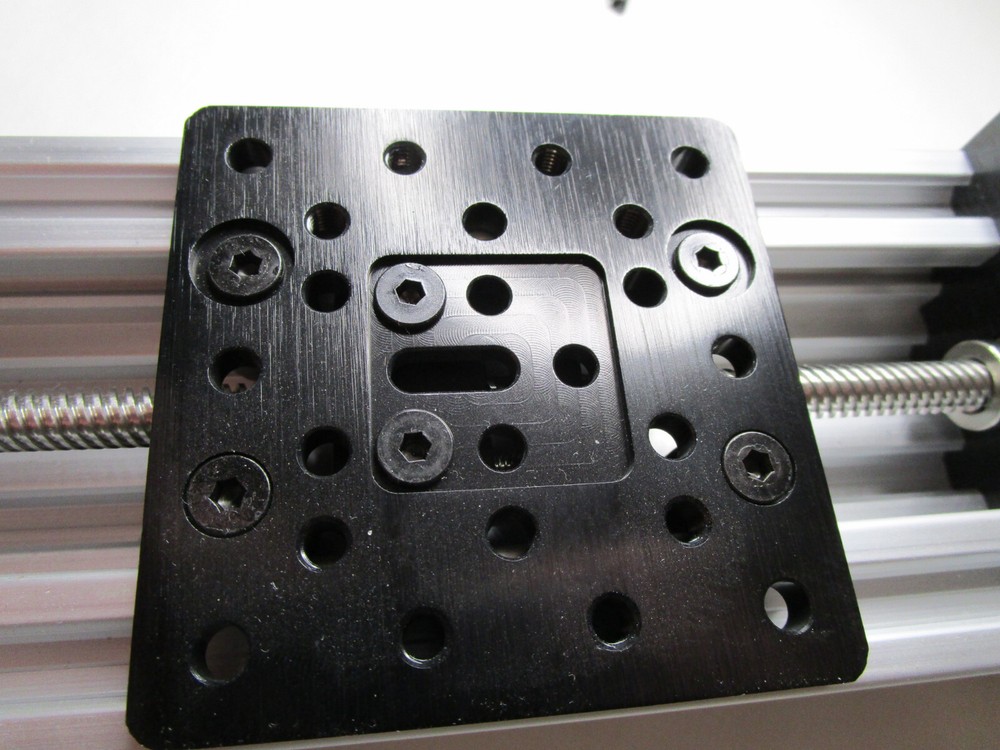 Manual Cross Sliding Table - 200mm travel