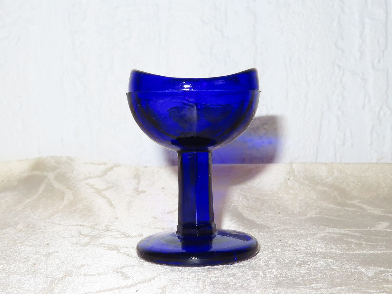 Antique Cobalt Blue Glass Eyewash! Eye Rinse Glass! Eye Bath!