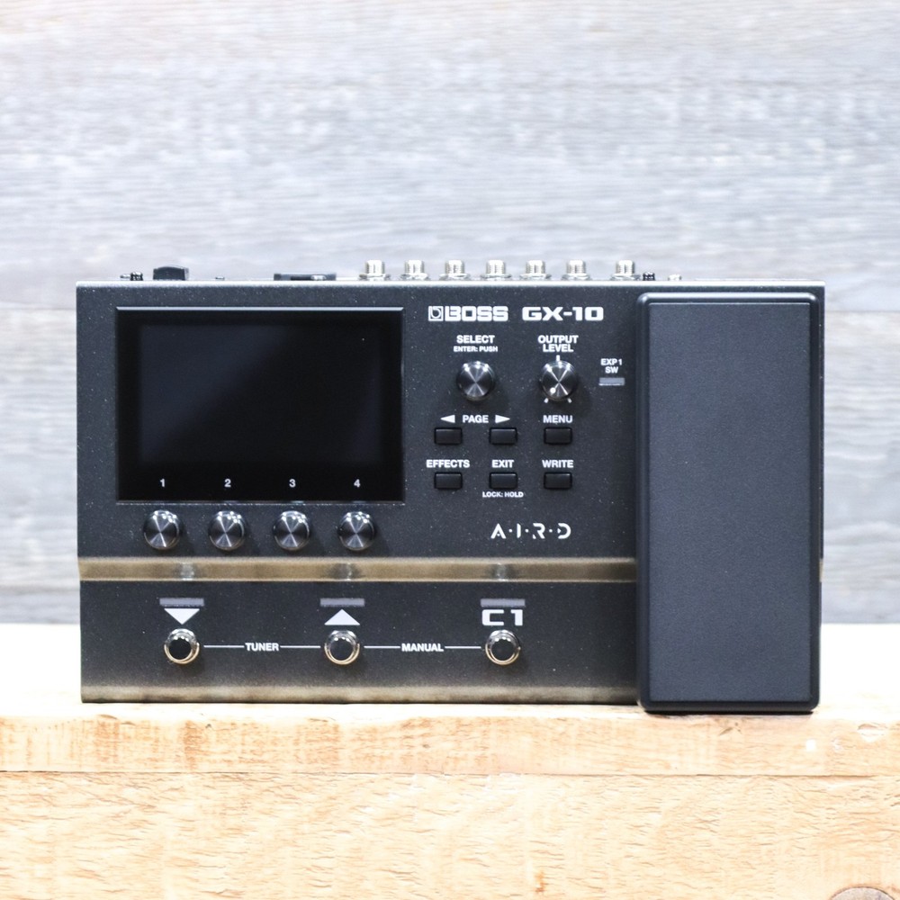 Boss GX-10 Guitar Effects Processor Compact Guitar & Bass Amp/Effects Processor