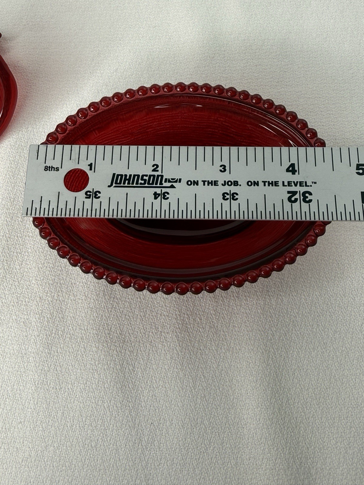 New Production Indiana Style Hen On Nest Glass Chicken Dish Satin Dark Red