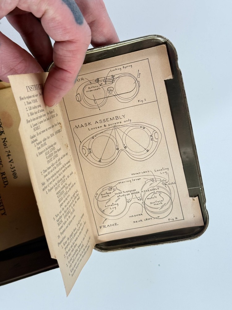 WW2 Variable Density Goggles w/ Tin glasses red visor 74-G-79-40 goggle mask