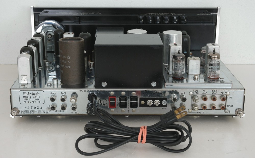 McIntosh MX110Z Stereo Tuner Preamplifier