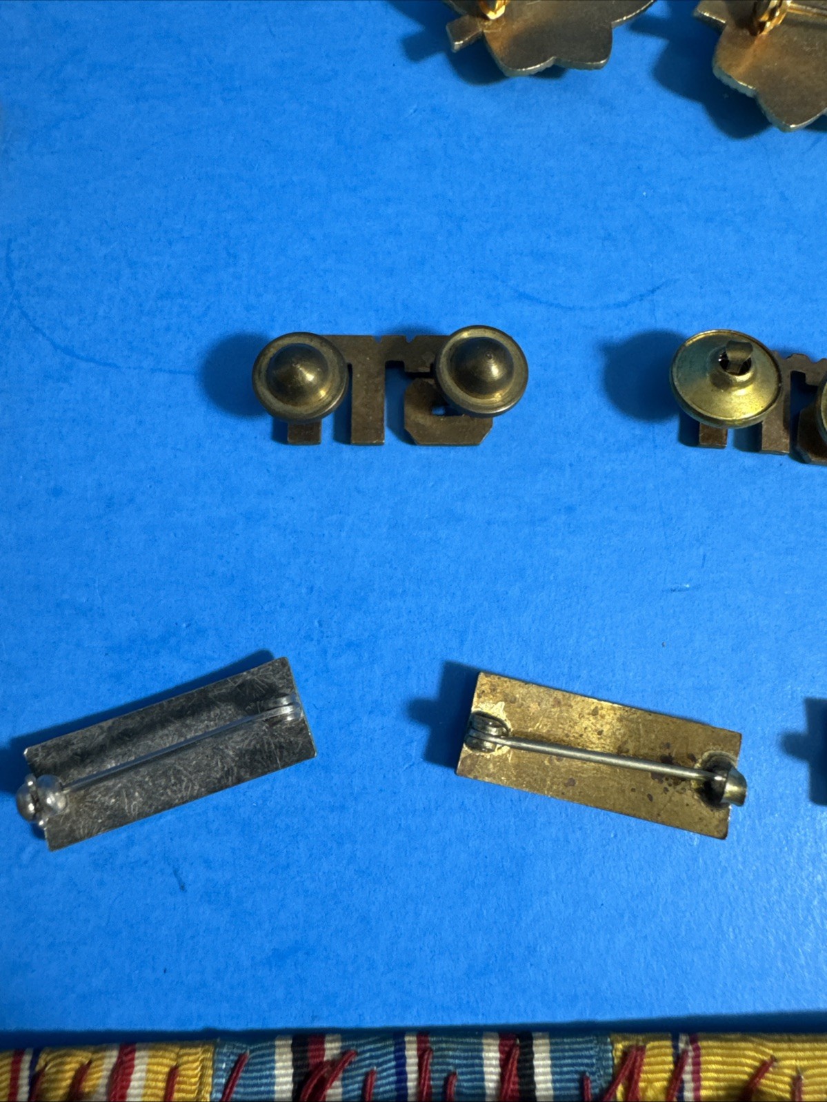 Military WW2 Pins And Bars Lot US Military Pins (T6)