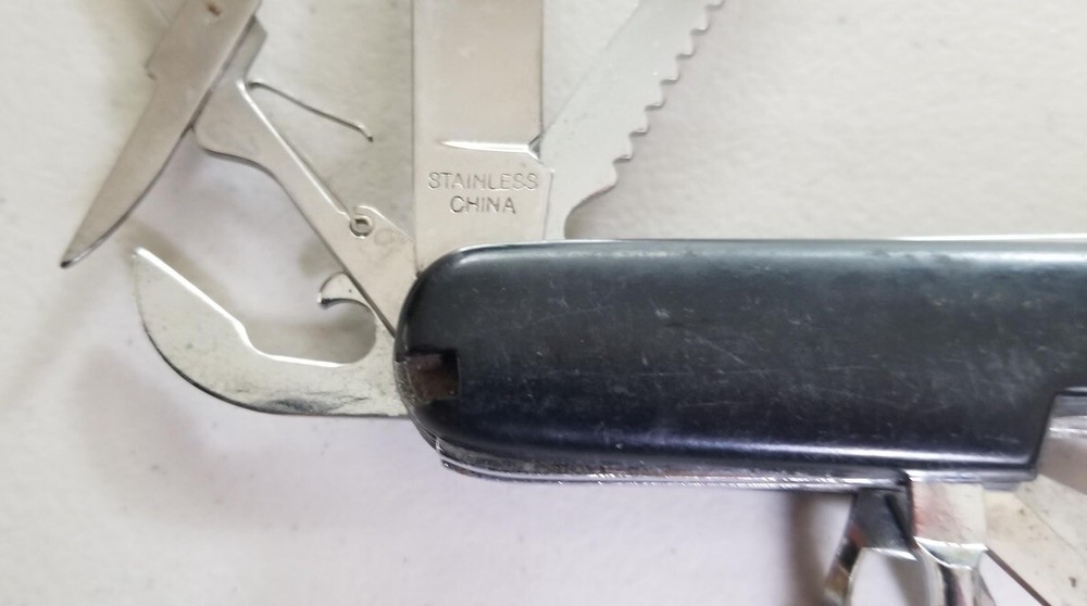 MULTI-PURPOSE FOLDING STAINLESS STEEL KNIFE