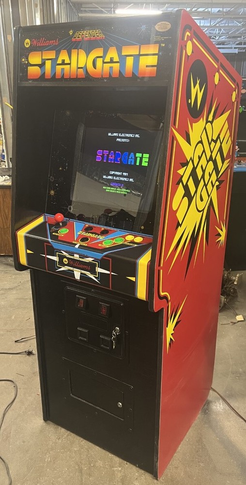 STARGATE ARCADE MACHINE by WILLIAMS (Excellent Condition)