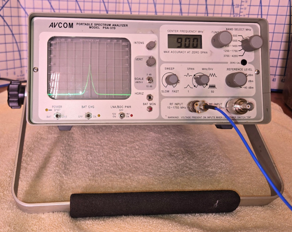 Used AVCOM PSA-37D Portable Spectrum Analyzer – Powers On