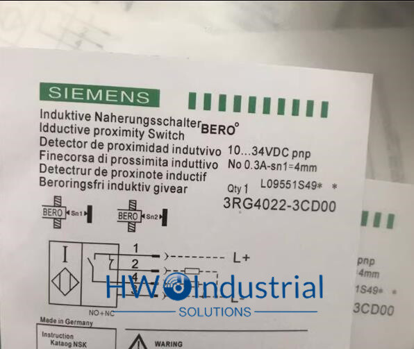1PC New Siemens 3RG4022-3CD00 Proximity Switch Sensor