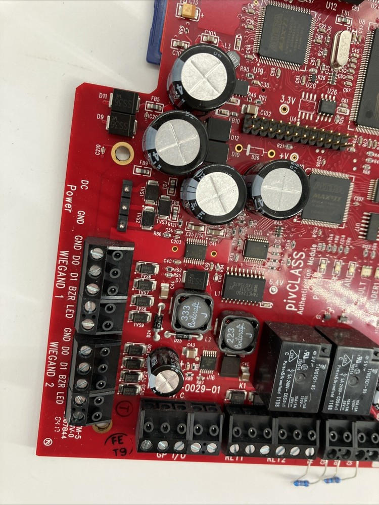 HID® pivCLASS™ Authentication Module (PAM) M2000