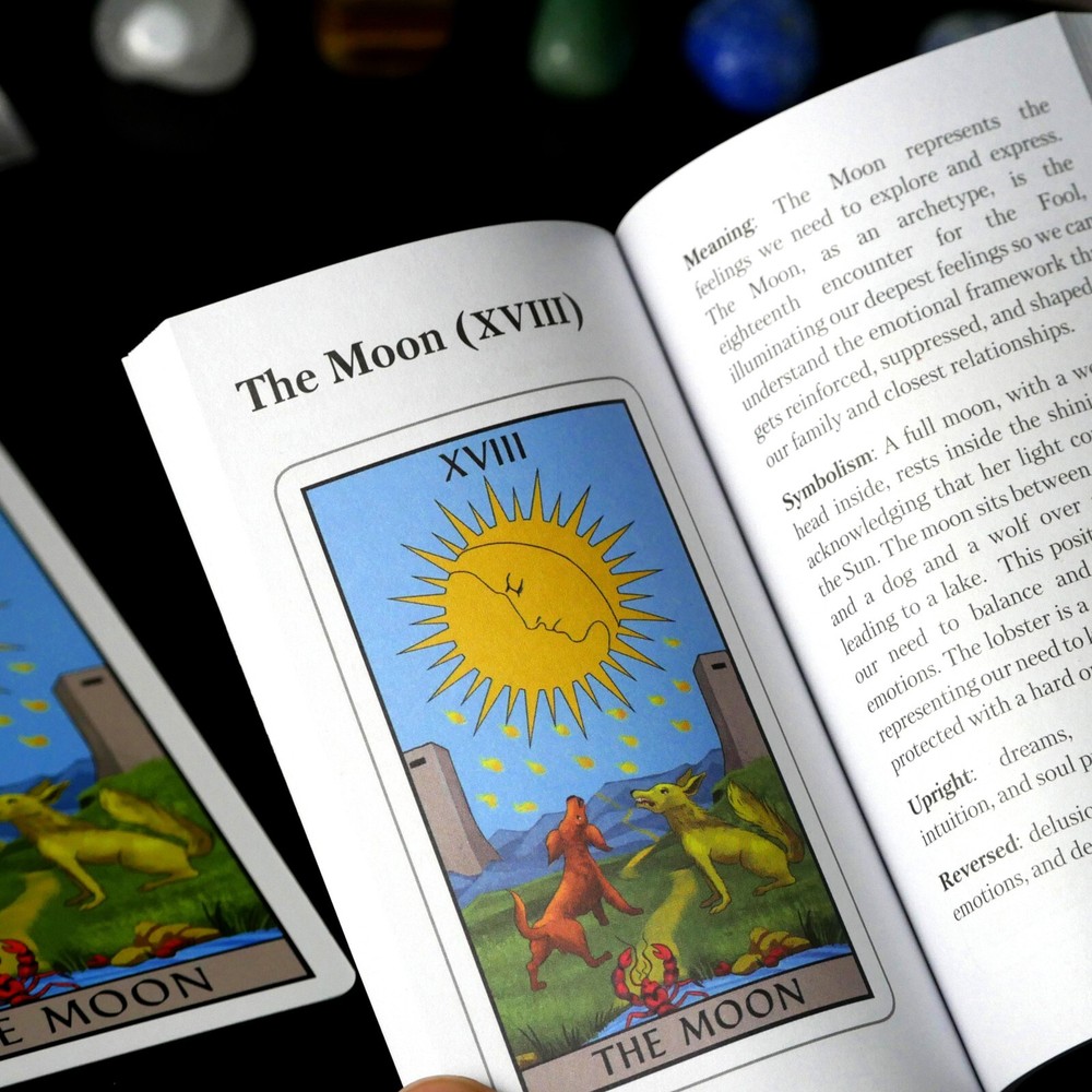Lustrous Tarot Cards Deck With Guidebook By Da Brigh