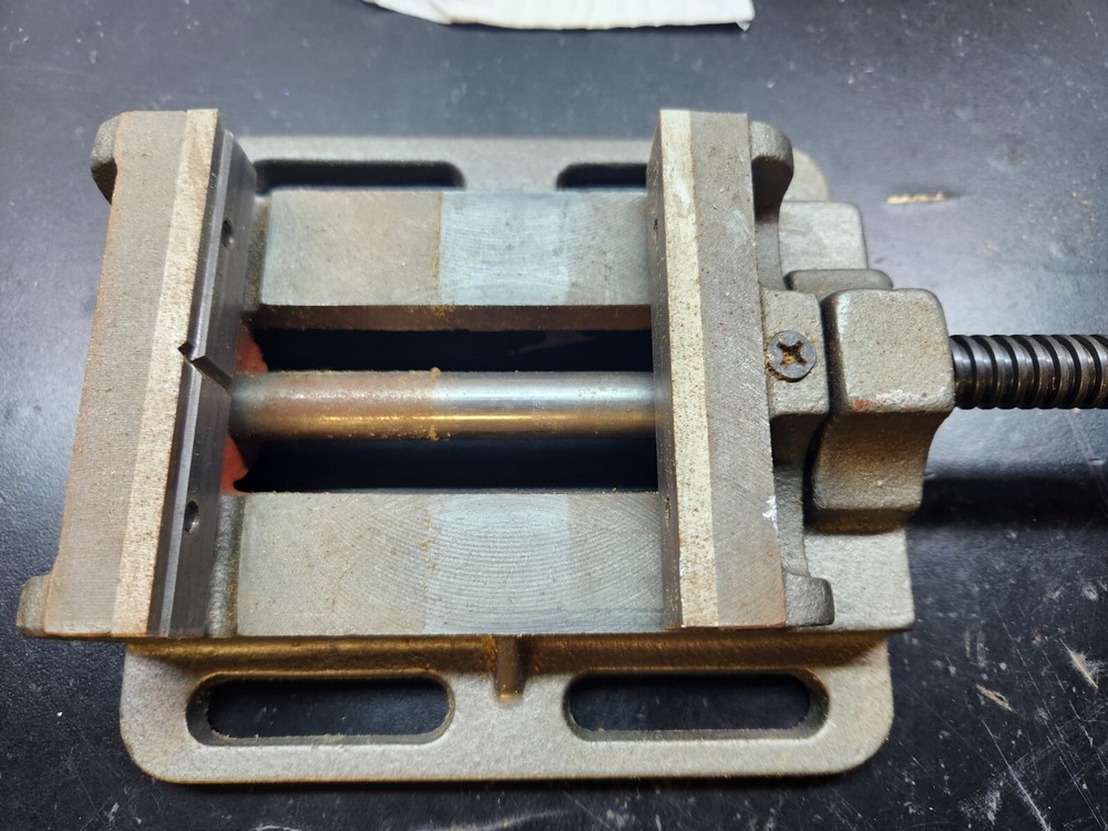 Milling / Grinding Machine 4” Vise