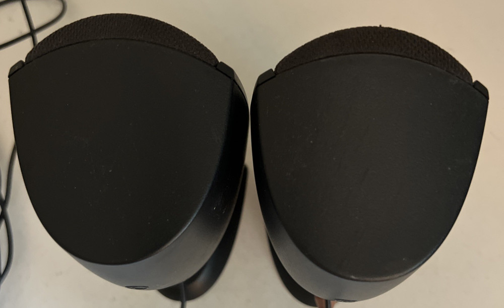 Dell A215 Multimedia 2 Channel Computer Speakers - No AC Adapter