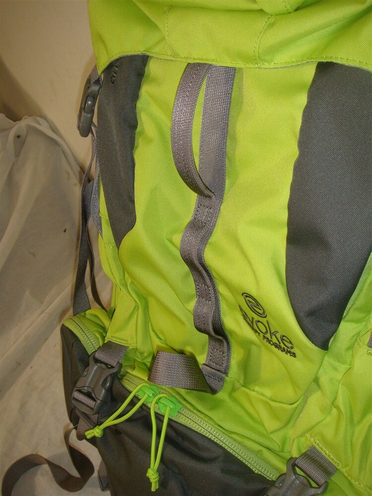 KELTY RED CLOUD 110 LARGE ADJUSTABLE INTERNAL FRAME HIKING BACKPACK GREEN APPLE