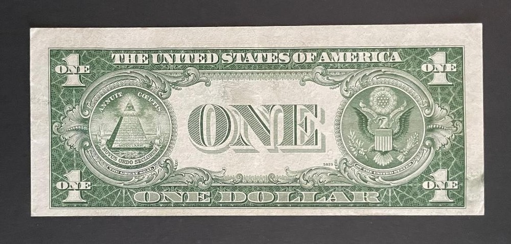 LOT of 2 1935 E US $1 SILVER CERTIFICATE Consecutive Serial #s ERRORS