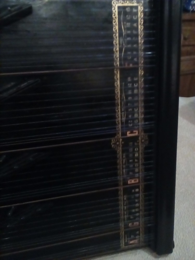 ANTIQUE TABLE HARP