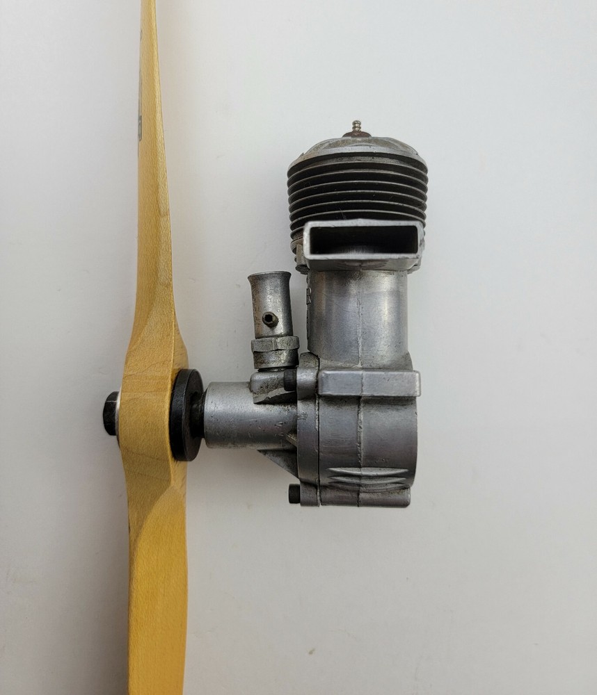 Vintage Forster 35 RC/CL Airplane Engine