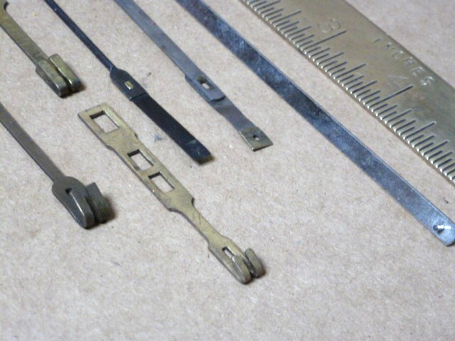 6 GOOD OLD BRACKET-MANTLE-WALL CLOCK PENDULUM LEADERS (B)