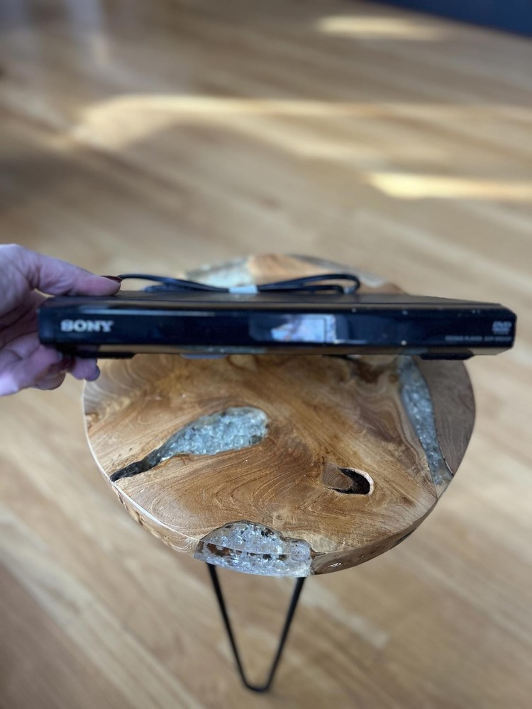 Sony DVD Player with Component and Coaxial Audio Outputs
