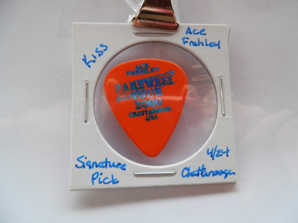 KISS "ACE FREHLEY" GUITAR PICK~4/24/00 READ DESCRIPTION (4/10)