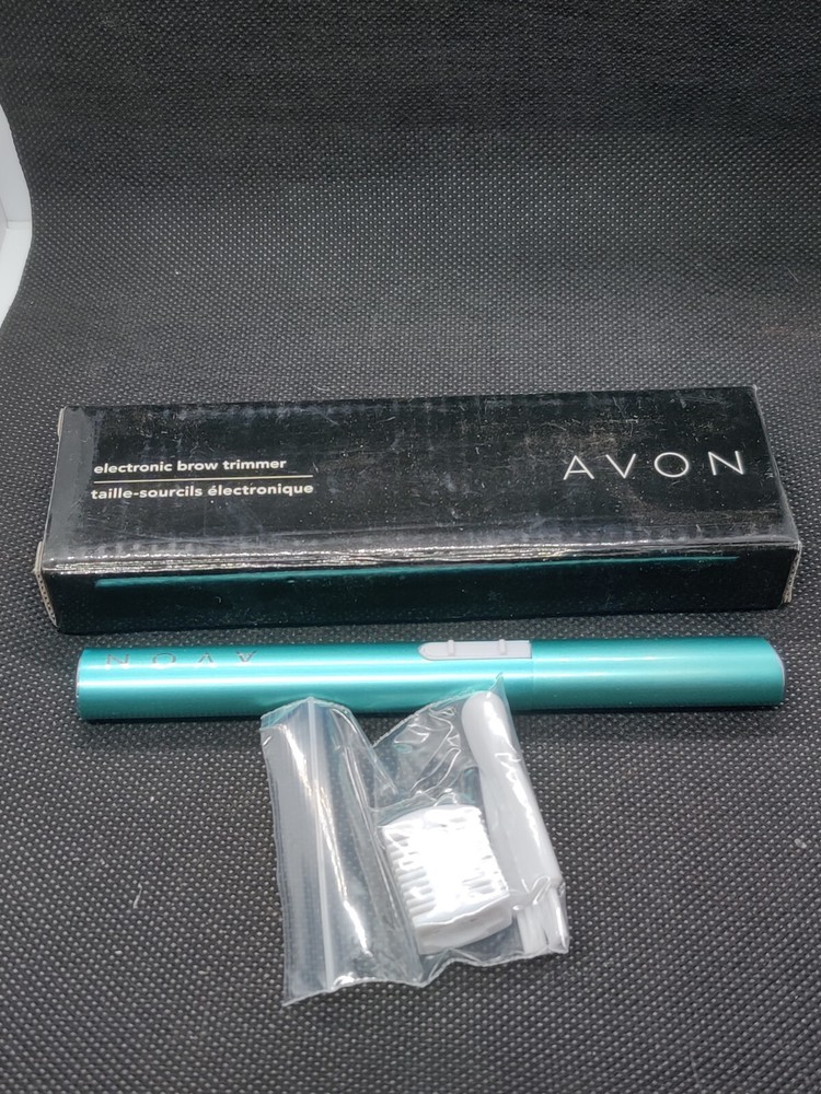 Avon Electronic Brow Trimmer NEW
