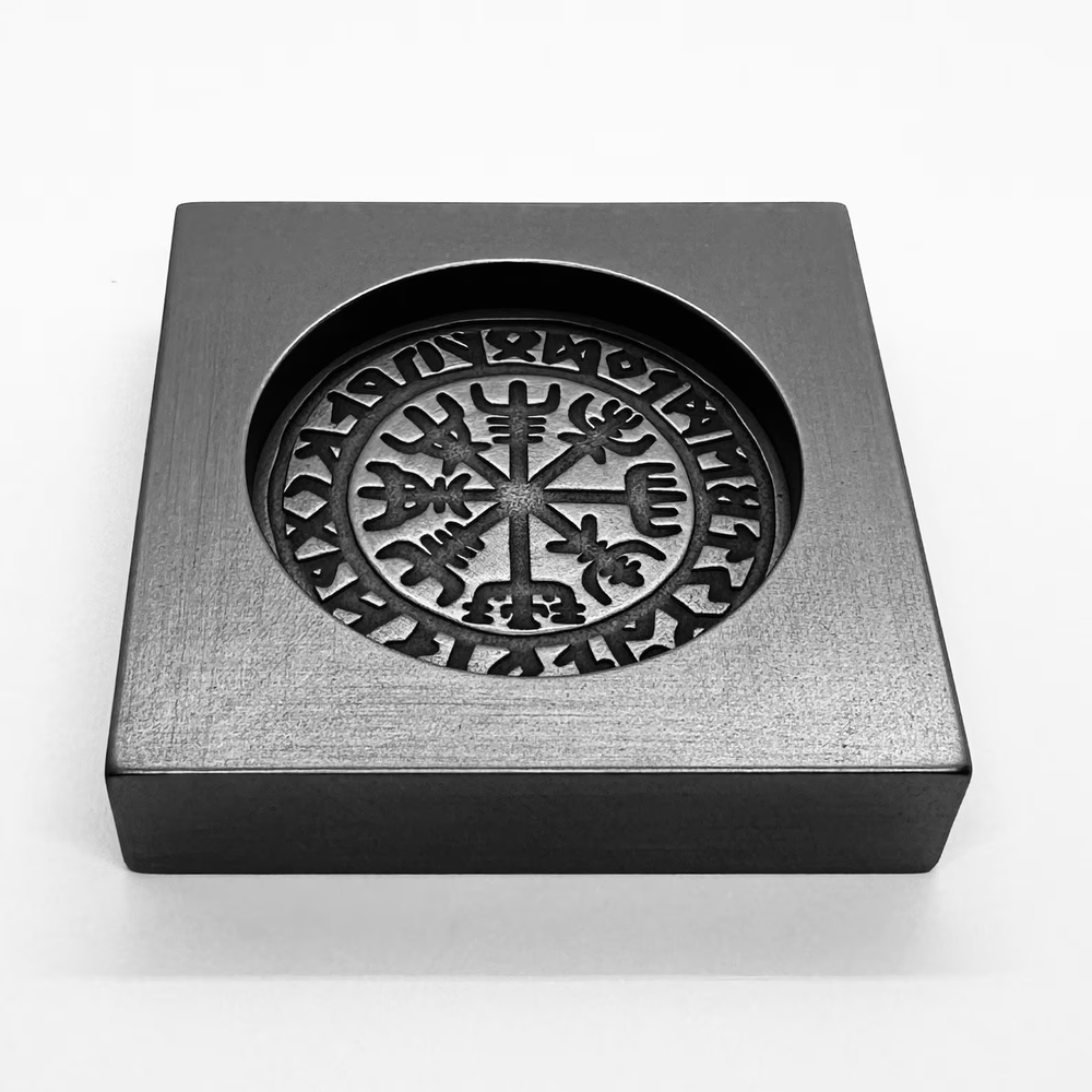 VIKING RUNIC COMPASS (Vegvisir) - Graphite Coin Mold